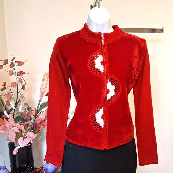 NWT Woman's Red Zip-Up Cardigan Knit Lightweight Elegant Ladies Sweater - Picture 1 of 9